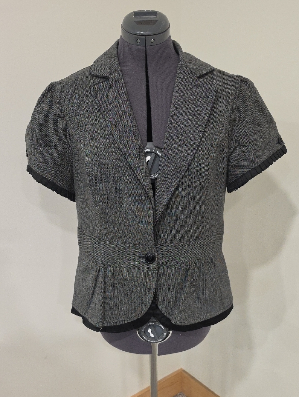 Maurices Short-Sleeve Peplum Blazer in Charcoal